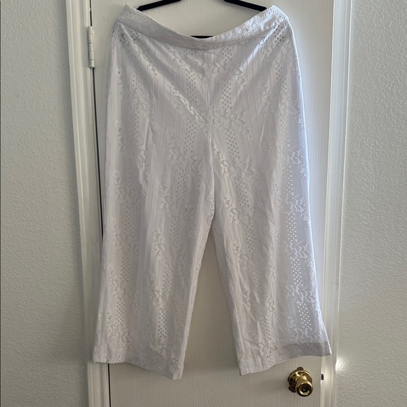 Vince Camuto Cream Lace Trousers. Sz 12. NWT - Picture 1 of 4